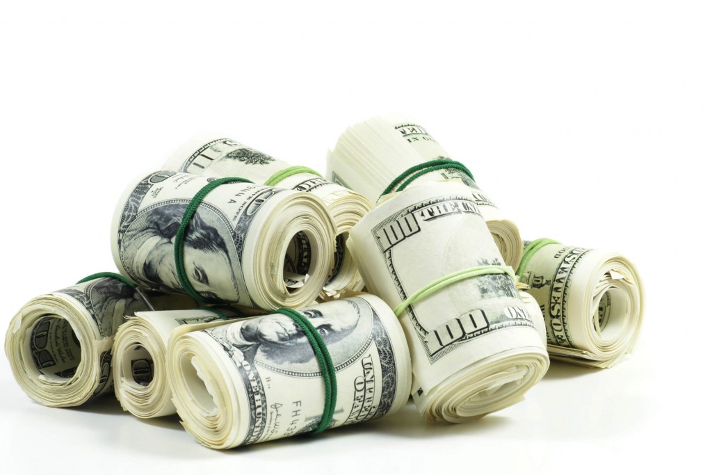 Bank Rolls rolls-of-money-2